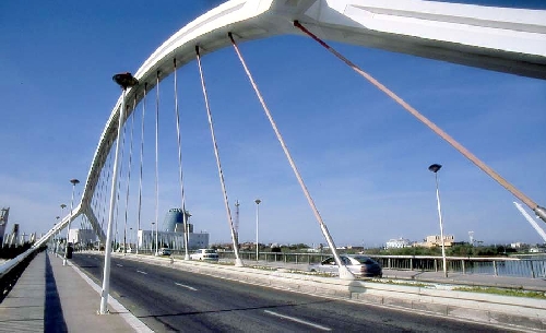Barqueta Bridge