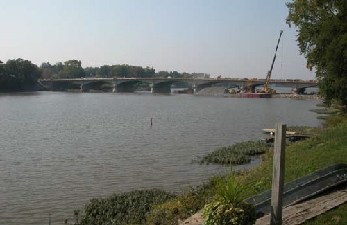 Perry Street Bridge
