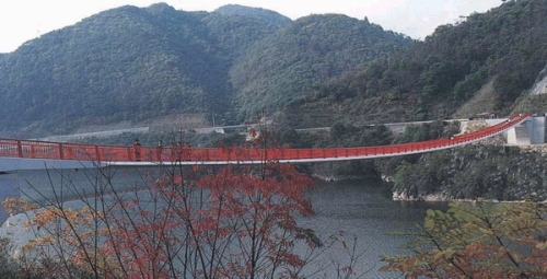 Yumetsuri Bashi Bridge