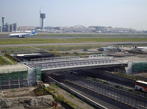 GSE Bridge in Tokyo International Airport