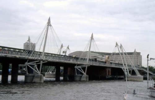 Golden Jubilee Footbridge