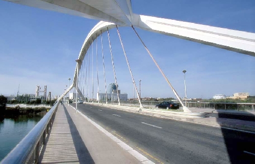 Barqueta Bridge