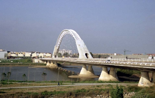 Lusitania Bridge