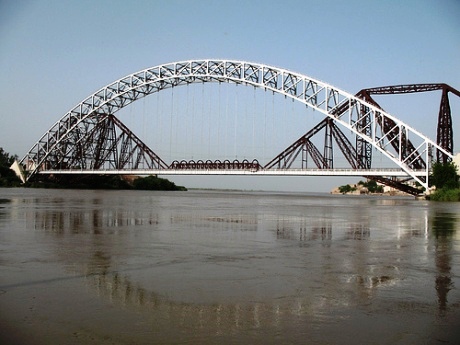 Lawsdowne Bridge