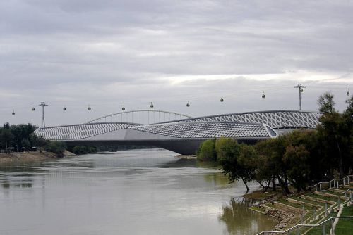 Zaragoza Bridge Pavilion